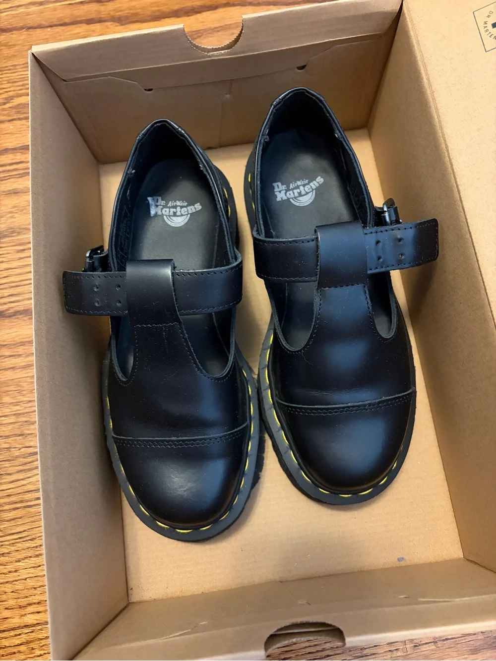 Dr. Martens platform mary